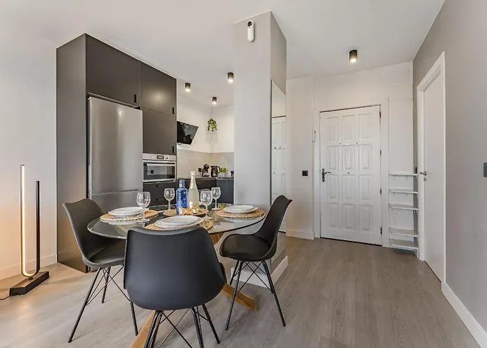 아파트 Trendy Work & Relax Seaside 아데제